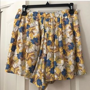 CLOSET CLEAN-OUT!Floral Skort